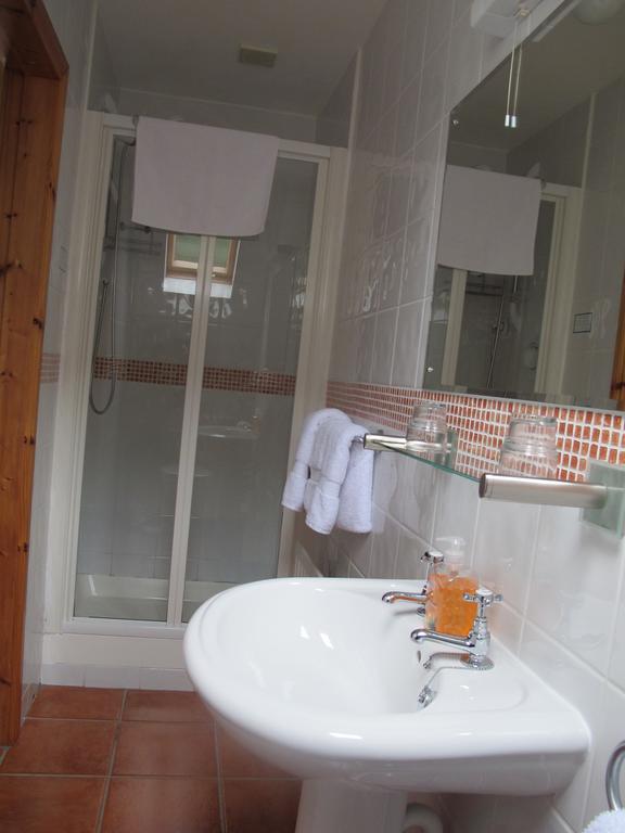Riversdale House Accommodation Laragh Buitenkant foto